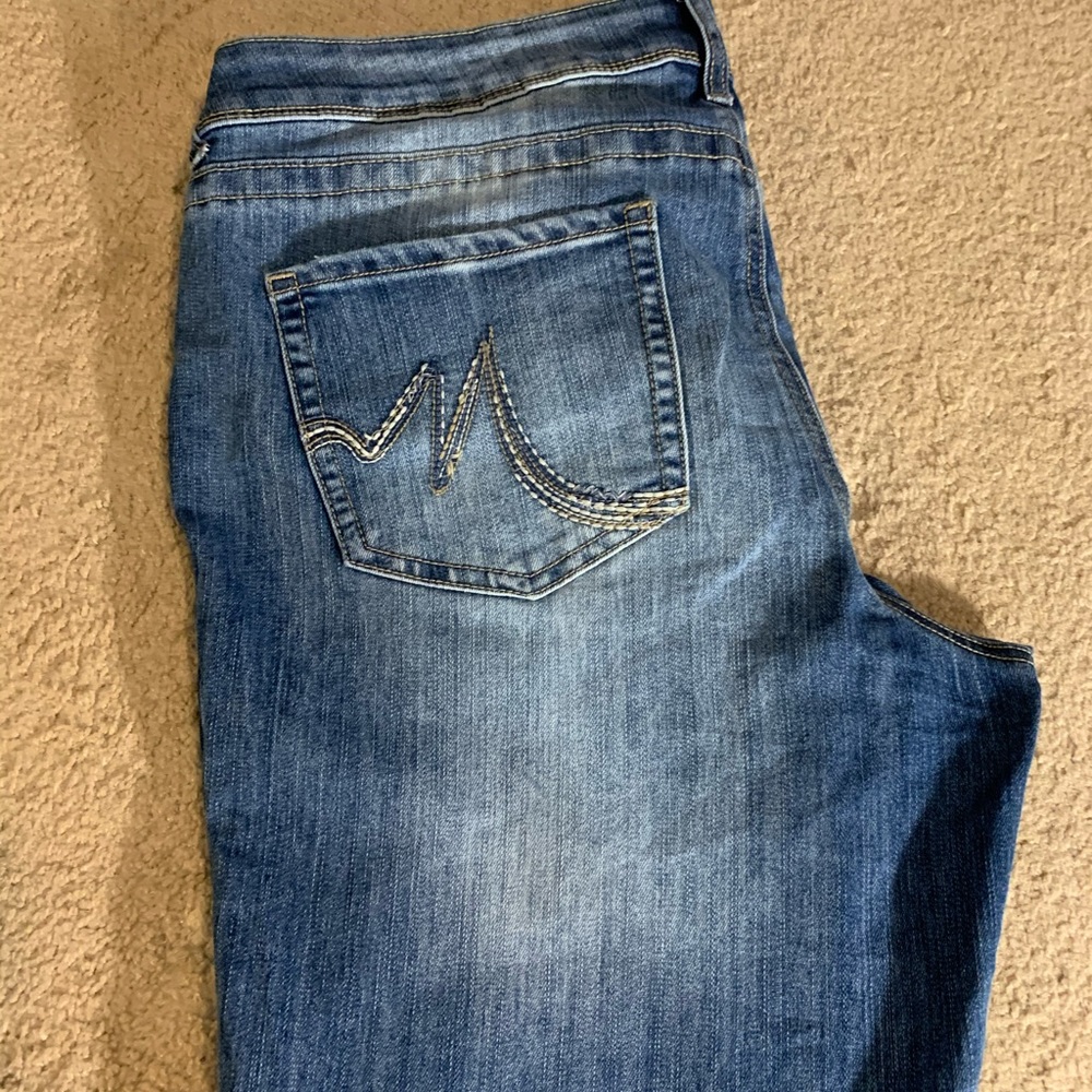 Bootcut Jeans! - Picture 4 of 4